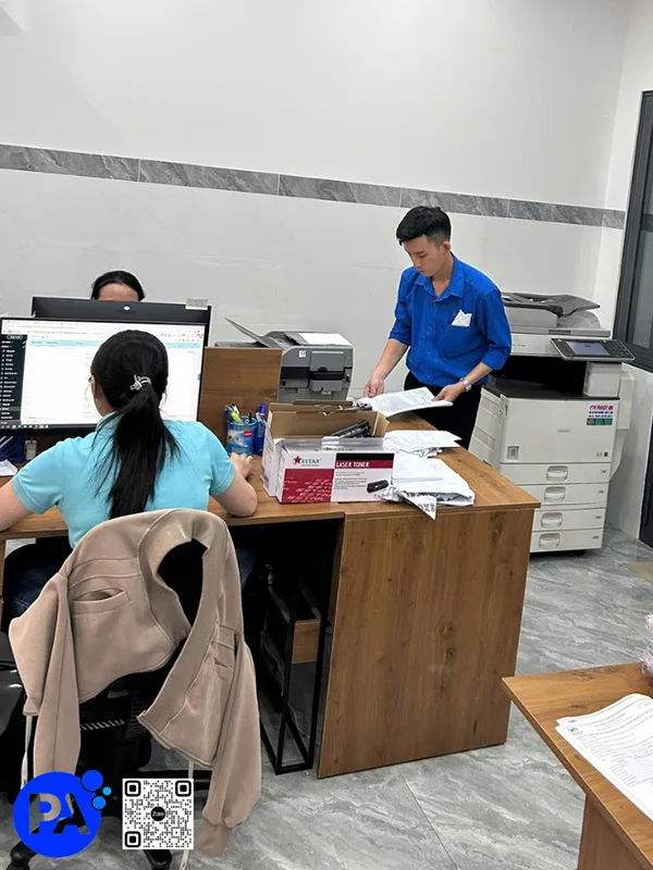 Giao Máy Đến Khách Hàng Của Phước An